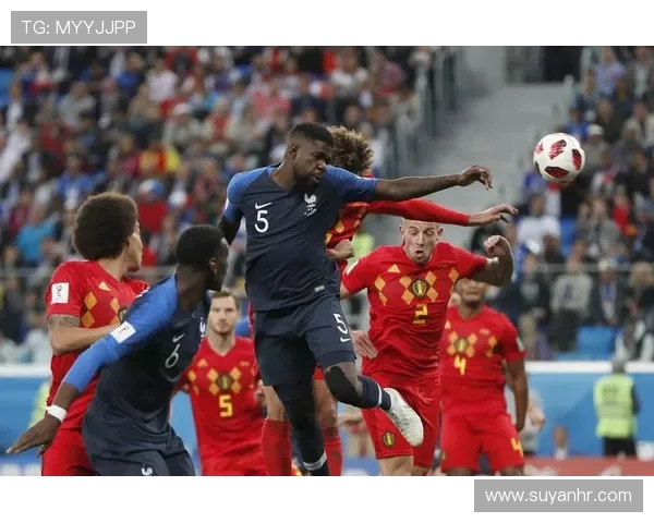 丹麦与法国白色球衣对决的精彩瞬间与战术分析